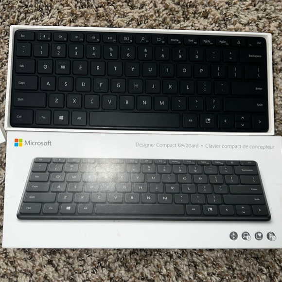 Microsoft designer compact Keyboard - Picture 2 of 3